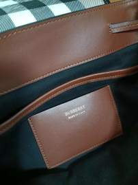 Picture of Burberry Handbags _SKUfw163860950fw